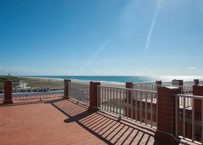 Beachfront * Castelldefels