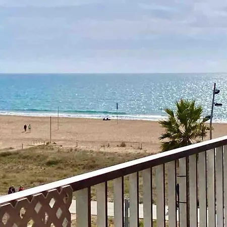 アパート Beachfront カステルデフェルス